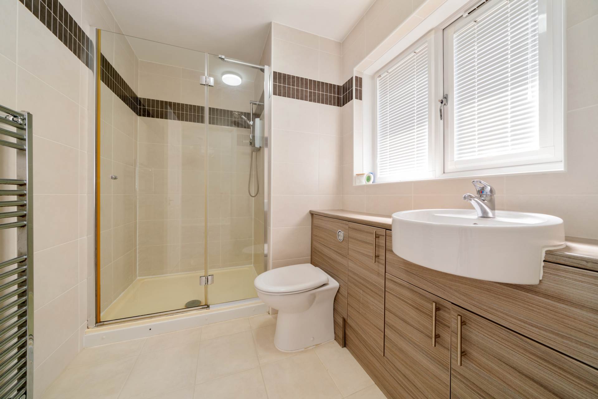 Additional Property Image 4 bedroom Detached to rent in Johnstone 14