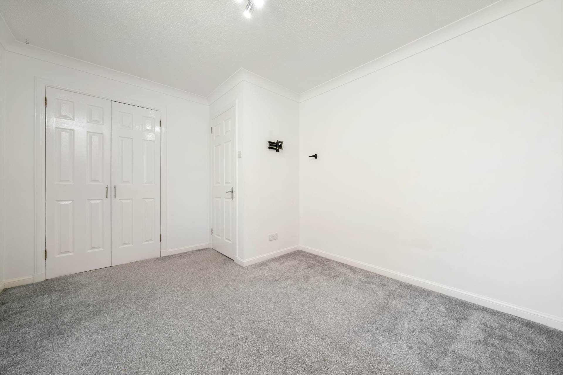 Additional Property Image 4 bedroom Detached to rent in Johnstone 16