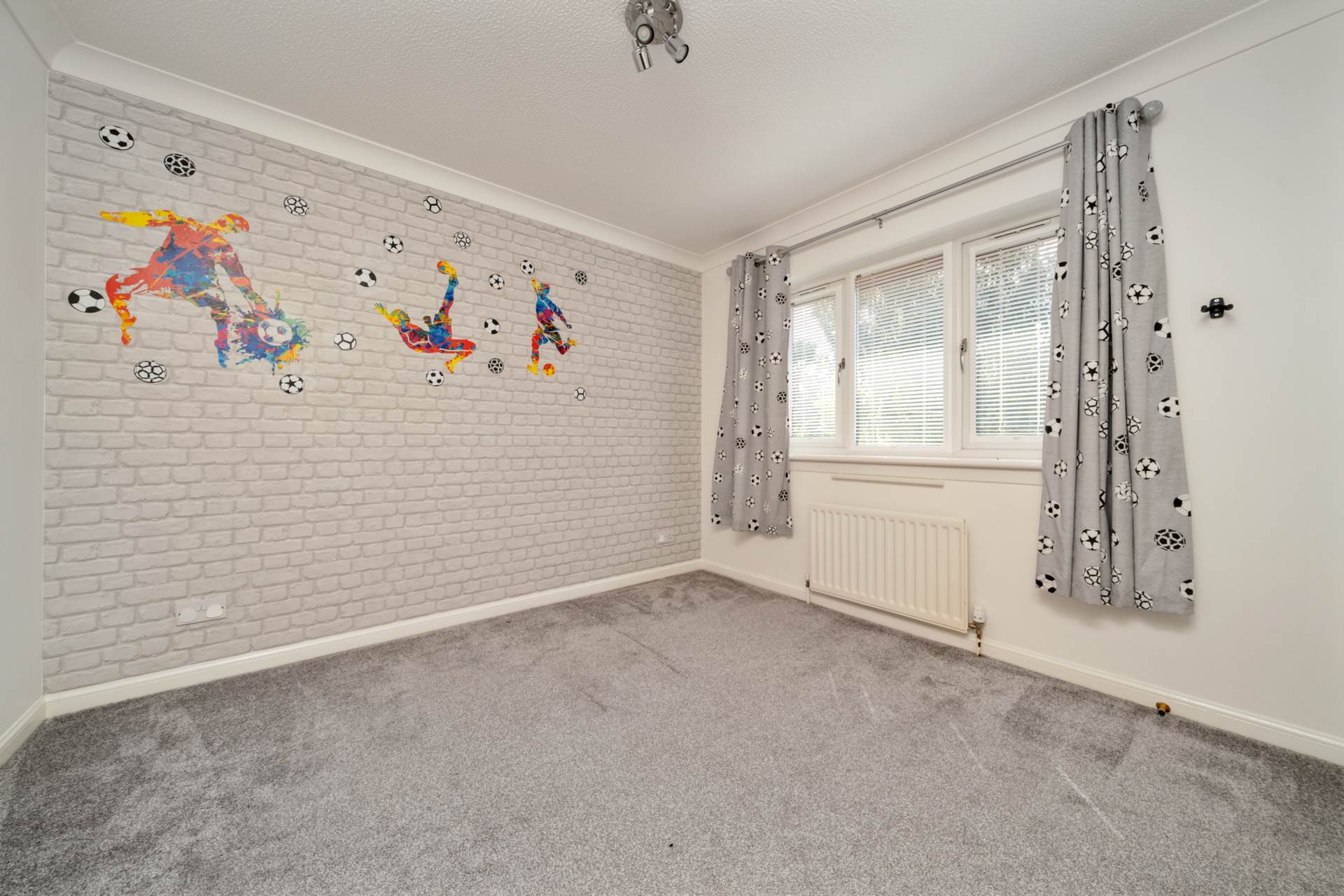Additional Property Image 4 bedroom Detached to rent in Johnstone 21