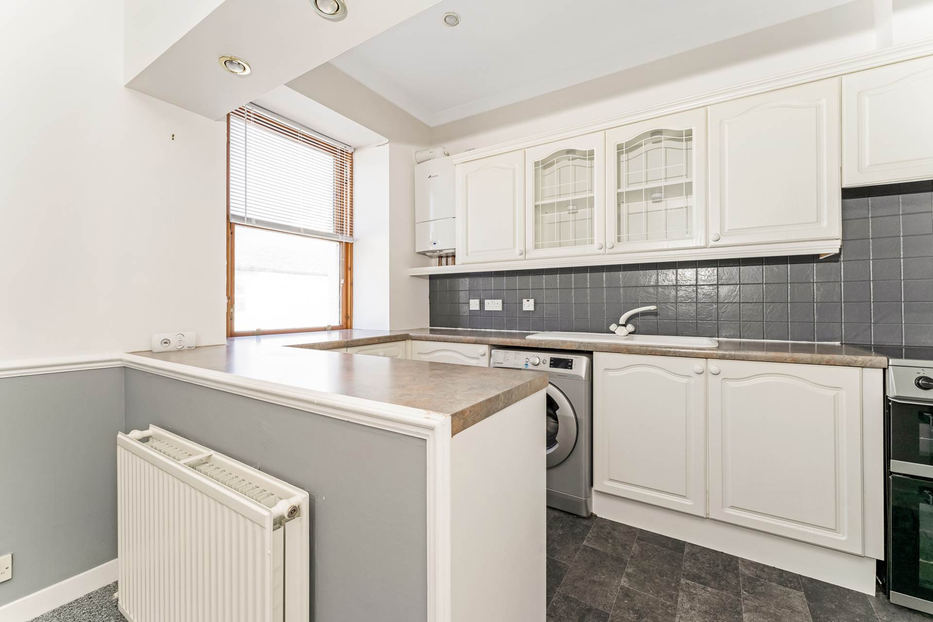 Additional Property Image 1 bedroom Apartment for sale in Lochwinnoch 5