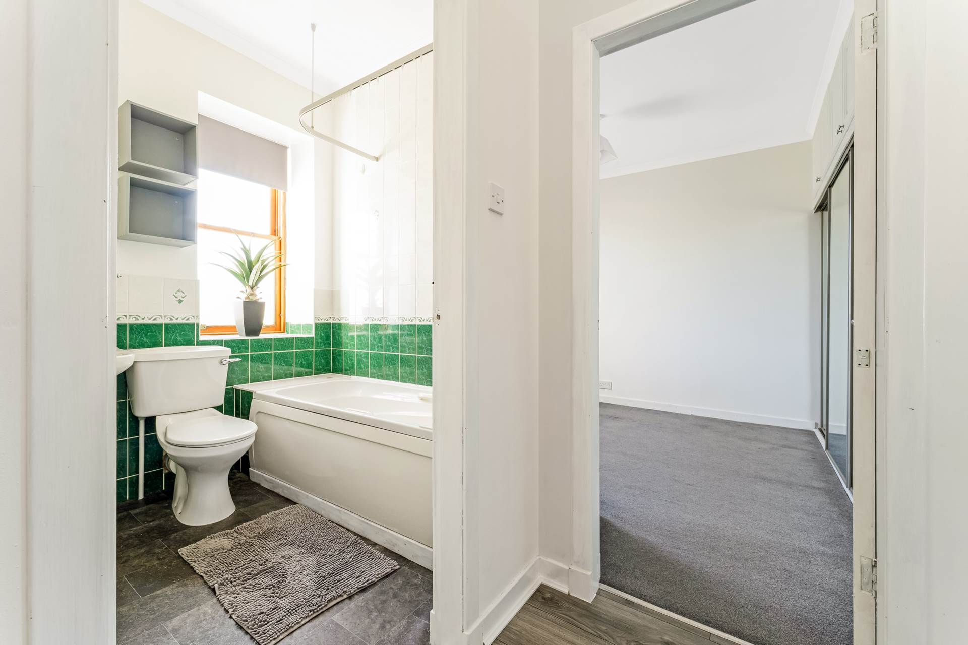 Additional Property Image 1 bedroom Apartment for sale in Lochwinnoch 8