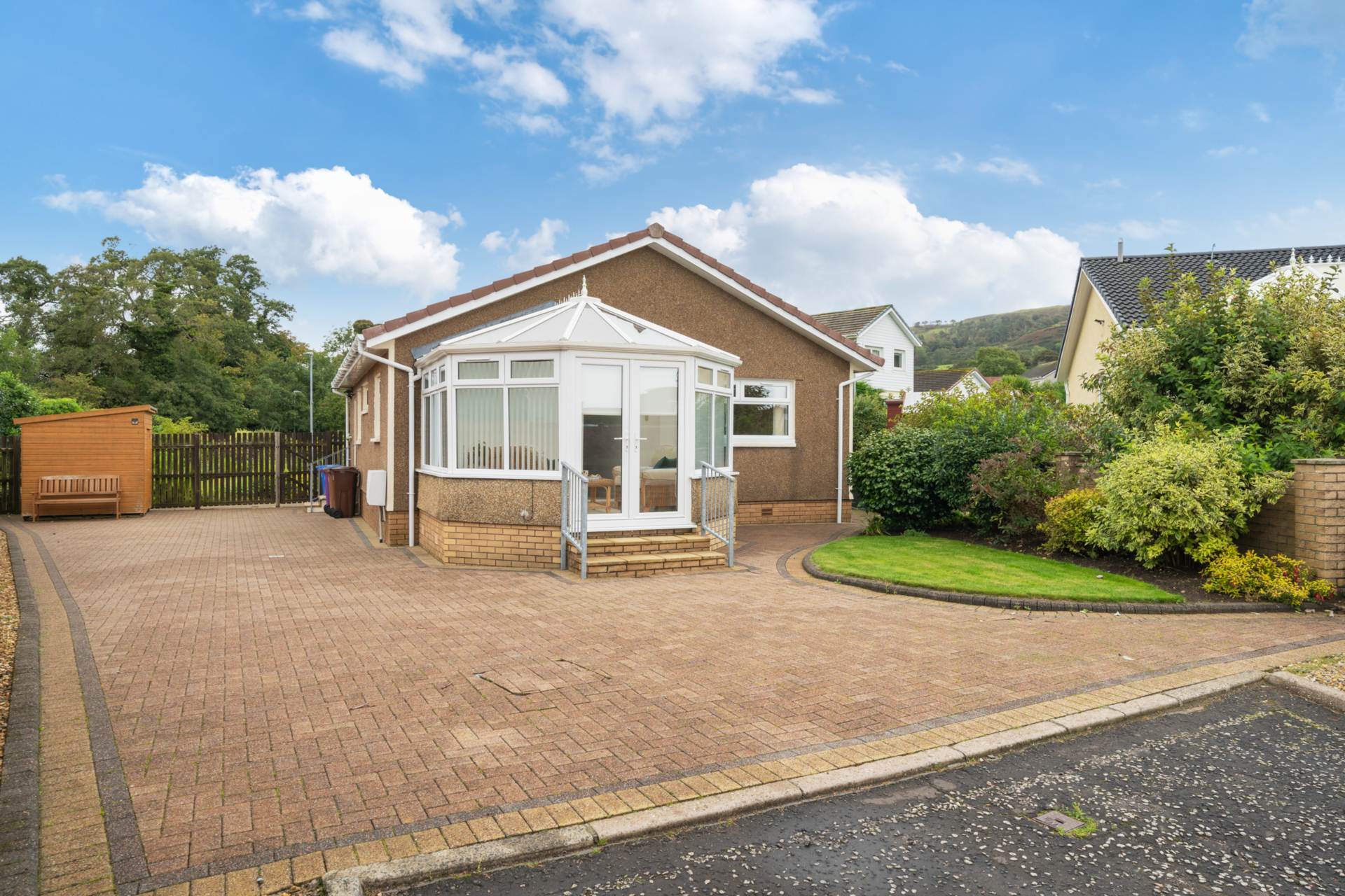 Additional Property Image 2 bedroom Detached Bungalow to rent in Largs 15