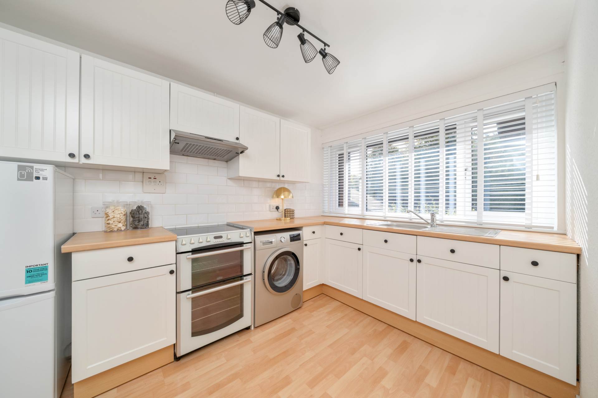 Additional Property Image 2 bedroom Apartment to rent in Bridge Of Weir 4