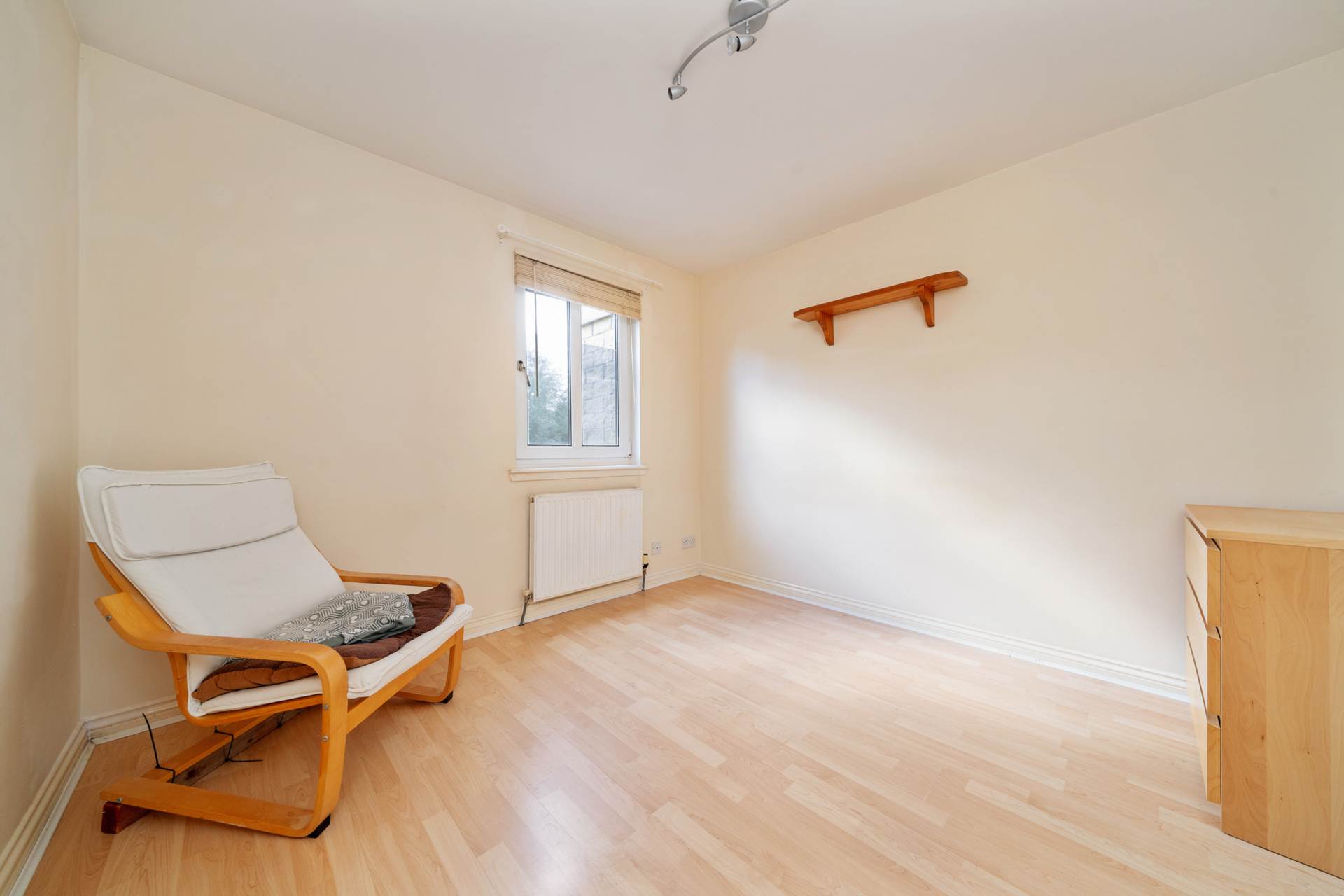 Additional Property Image 2 bedroom Apartment for sale in Bridge Of Weir 8