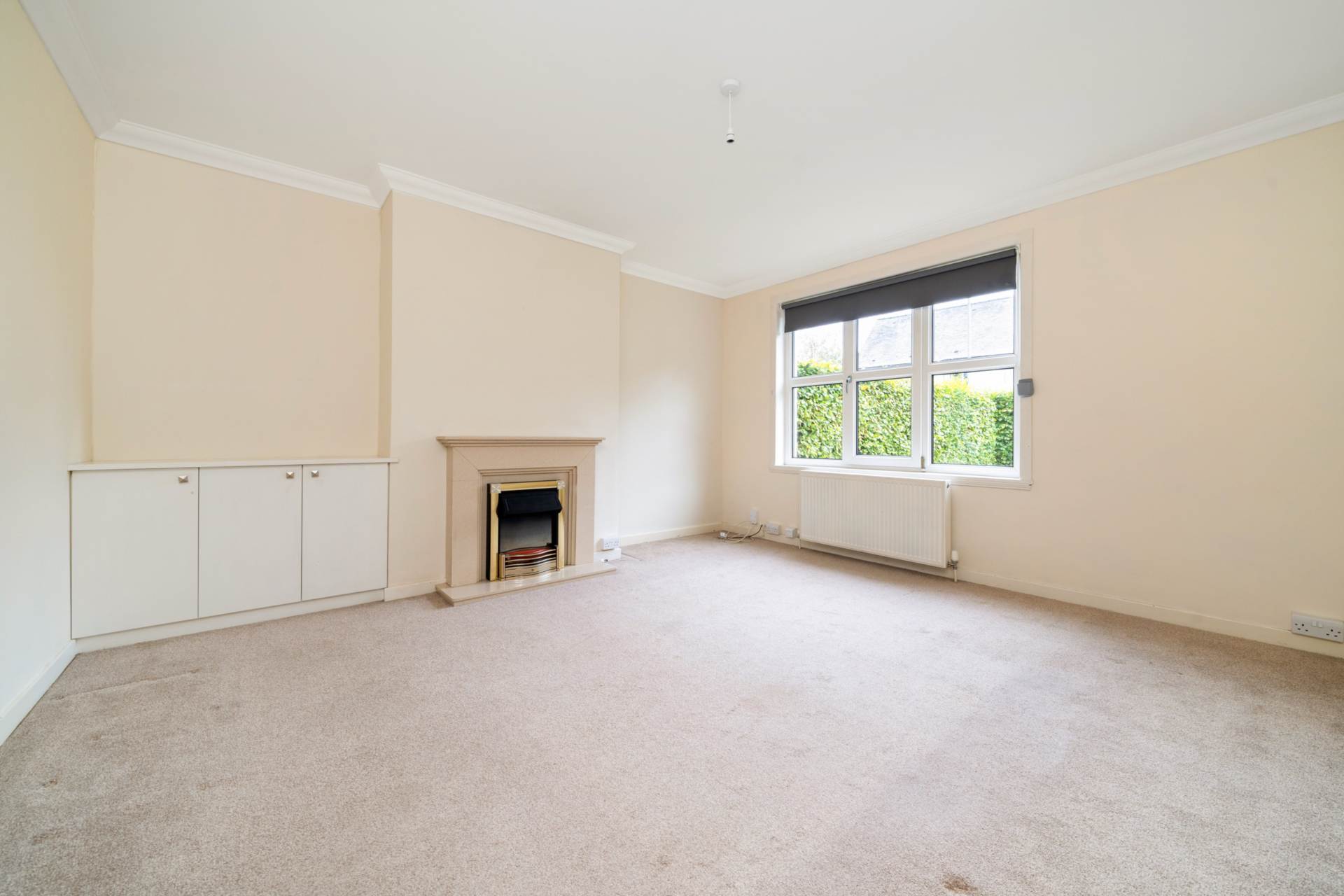 Additional Property Image 3 bedroom Terraced for sale in Kilmacolm 2