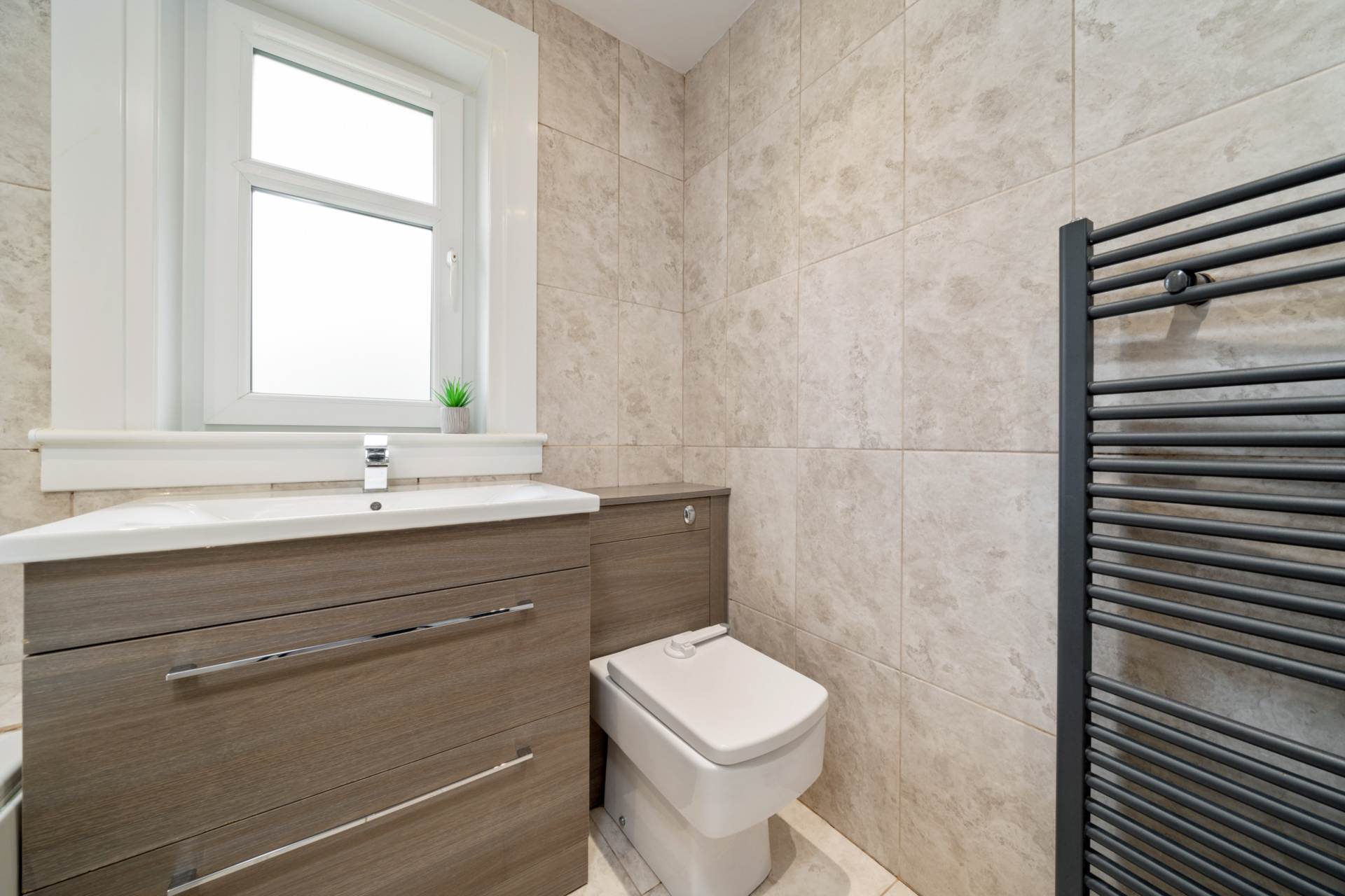 Additional Property Image 3 bedroom Terraced for sale in Kilmacolm 15