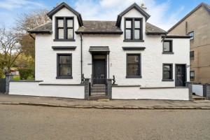 3 bedroom Apartment for sale in Kilmacolm