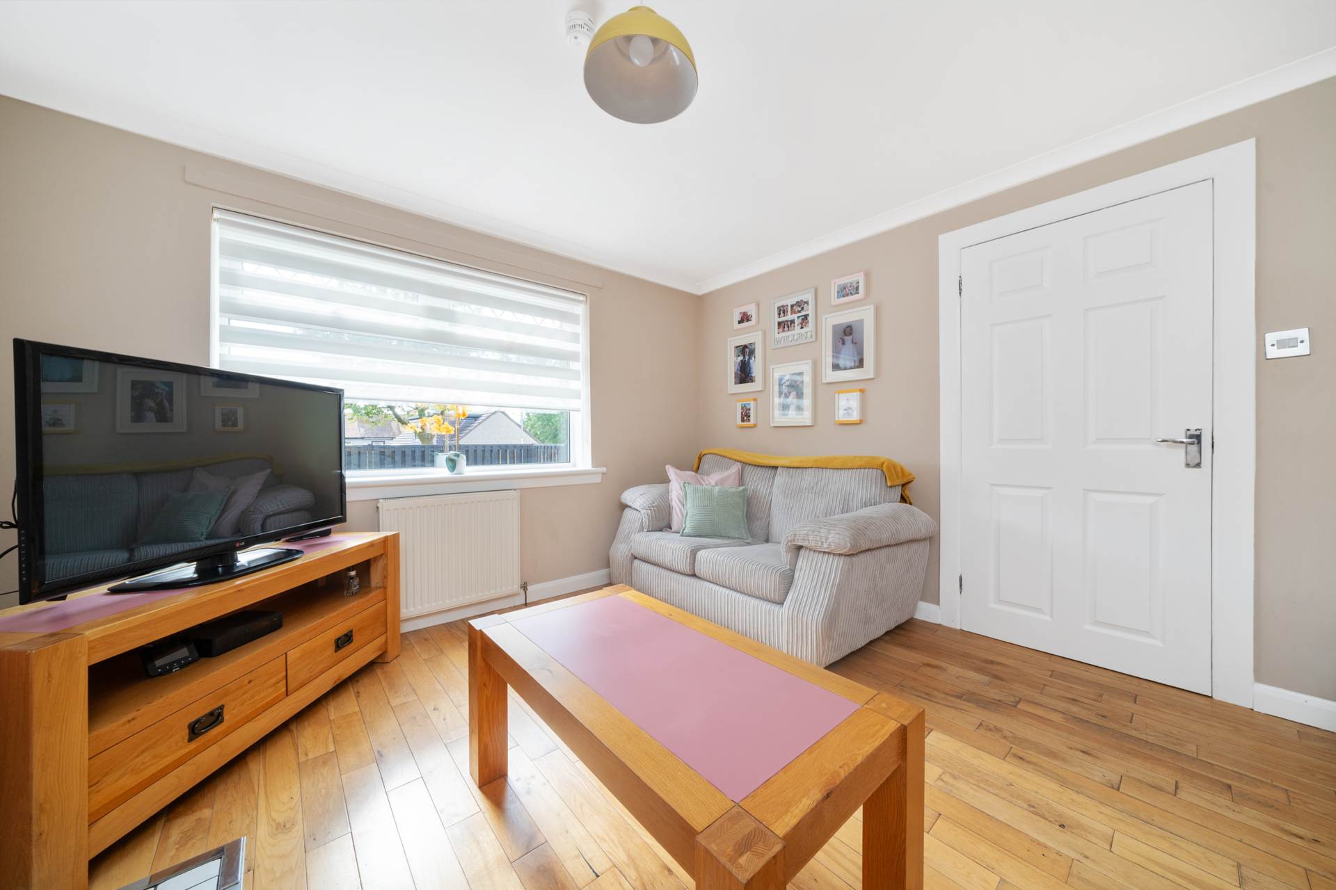 Additional Property Image 2 bedroom Terraced for sale in Kilmacolm 3