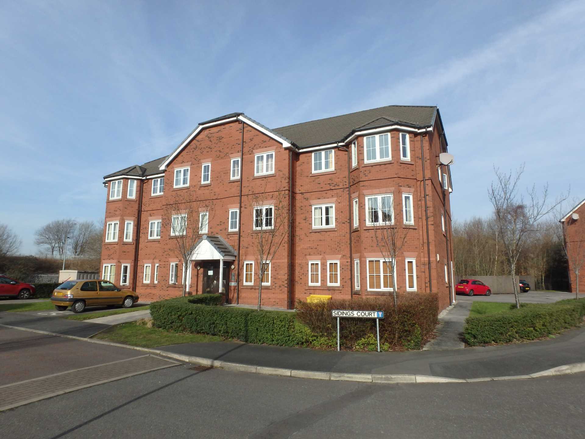 2 bedroom Apartment to rent in Warrington