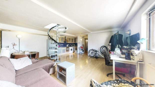 Additional Property Image 2 bedroom Duplex for sale in London 4