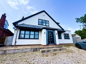 4 bedroom Detached for sale in St Helens