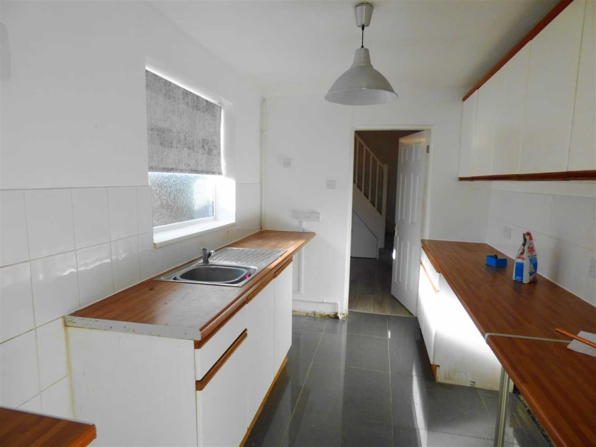 Additional Property Image 2 bedroom Terraced to rent in Prescot 4