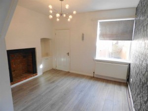 2 bedroom Terraced to rent in Prescot