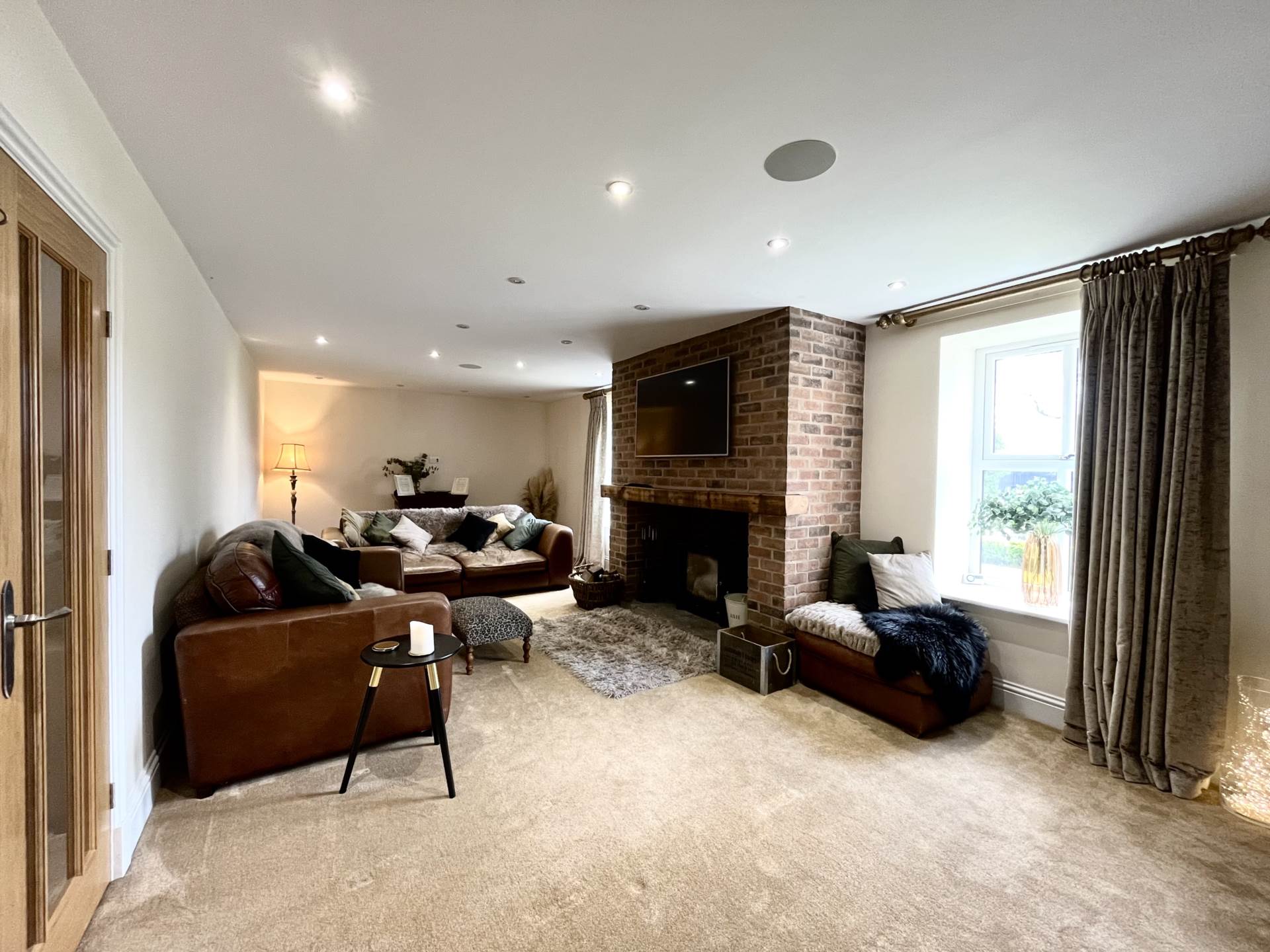 Additional Property Image 6 bedroom Detached for sale in Wigan 5