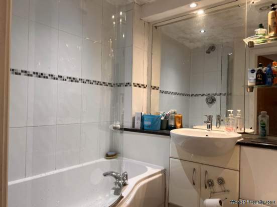 Additional Property Image 2 bedroom Apartment for sale in Warrington 8