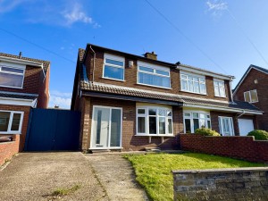 3 bedroom Semi Detached for sale in St Helens