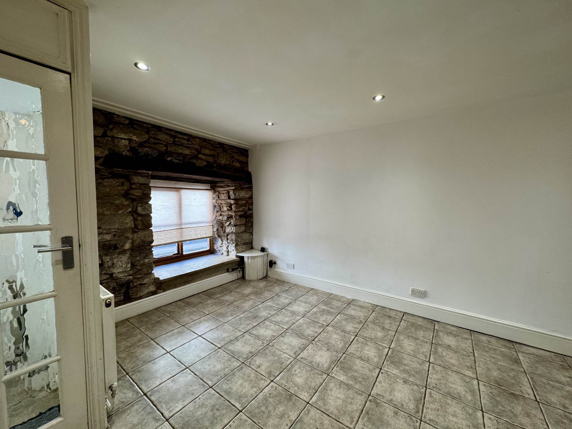 Additional Property Image 3 bedroom Terraced for sale in Brixham 3