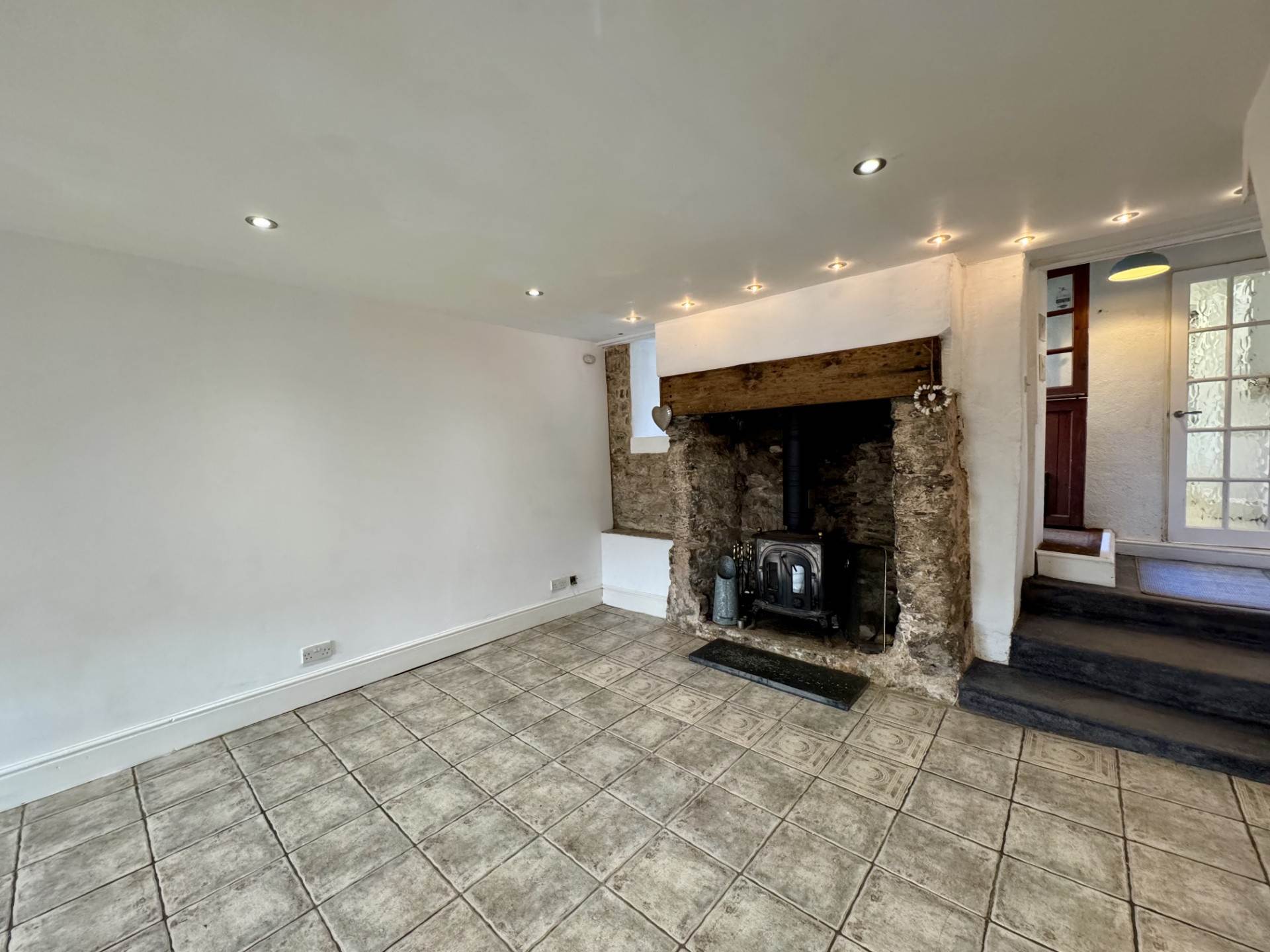 Additional Property Image 3 bedroom Terraced for sale in Brixham 4