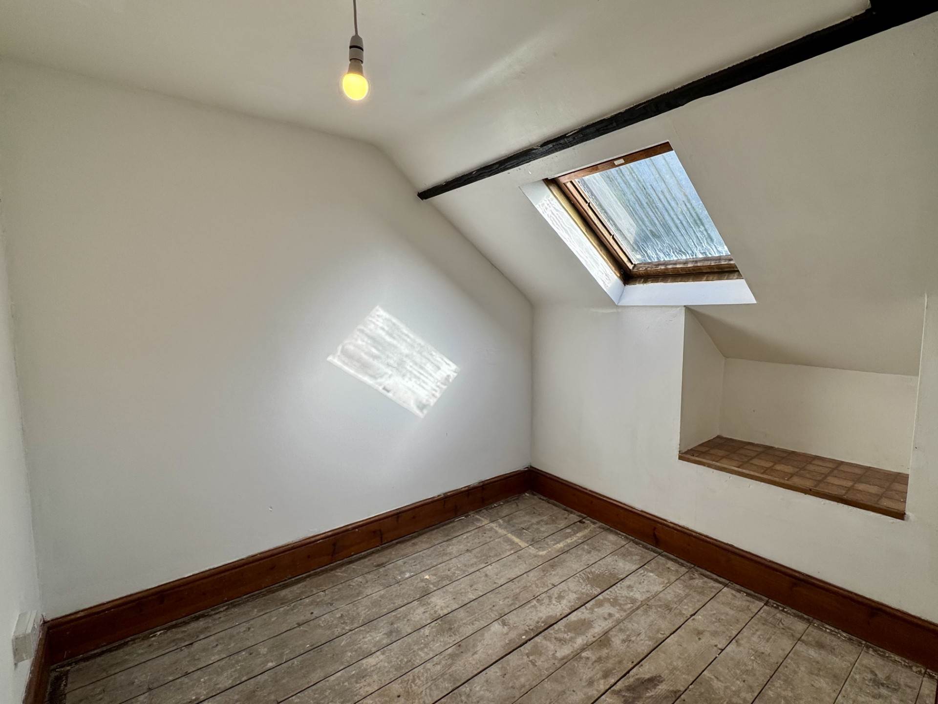 Additional Property Image 3 bedroom Terraced for sale in Brixham 9