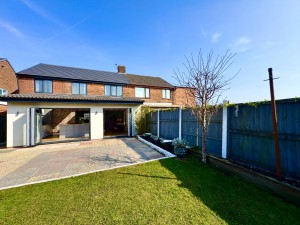 3 bedroom Semi Detached for sale in St Helens