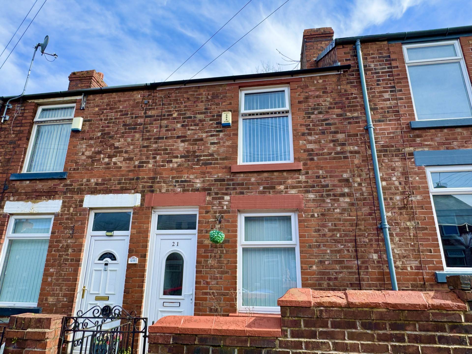 2 bedroom Terraced for sale in St Helens