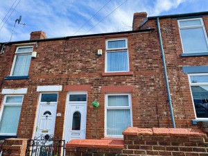 2 bedroom Terraced for sale in St Helens