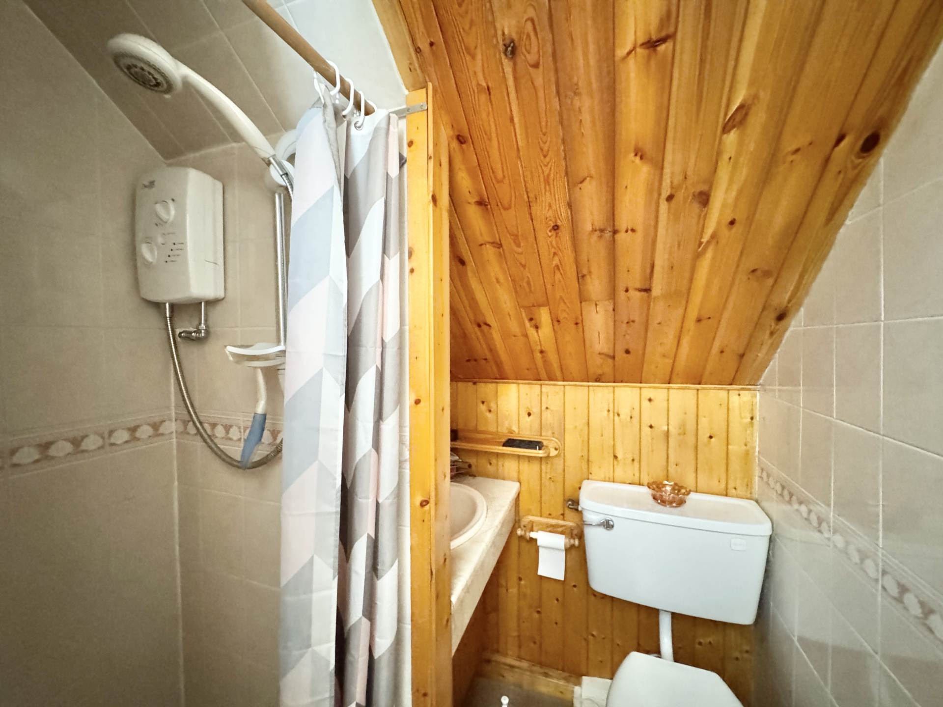 Additional Property Image 4 bedroom Detached Bungalow for sale in St Helens 23