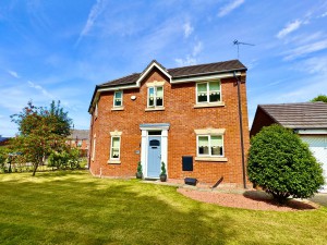 3 bedroom Semi Detached for sale in St Helens