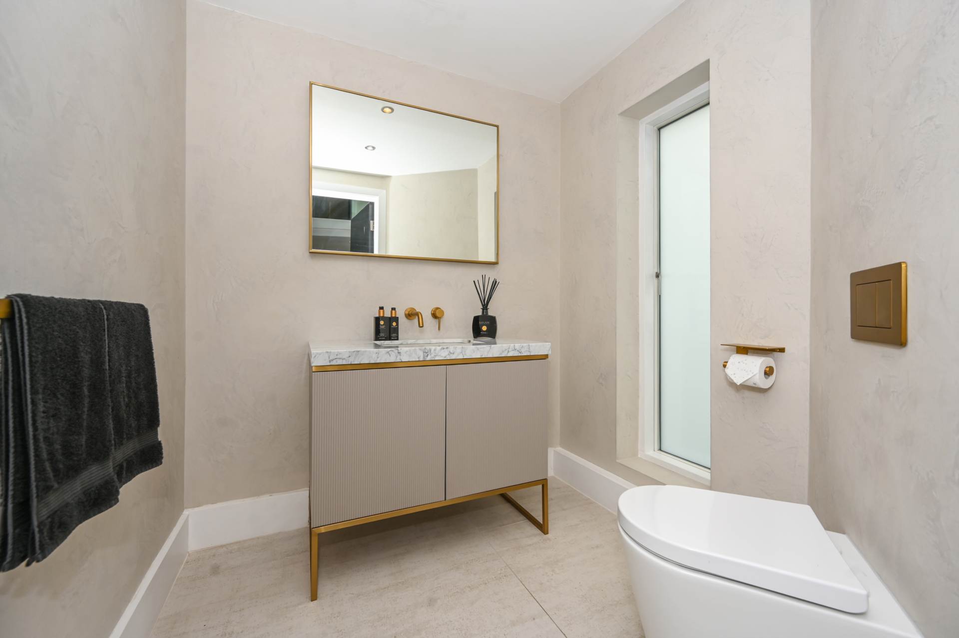 Additional Property Image 5 bedroom Detached for sale in Sefton 12