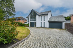 5 bedroom Detached for sale in Sefton