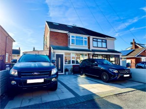 4 bedroom Semi Detached for sale in St Helens