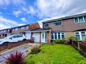 3 bedroom Semi Detached for sale in St Helens