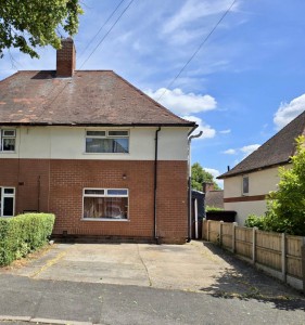 3 bedroom Semi Detached for sale in Nottingham