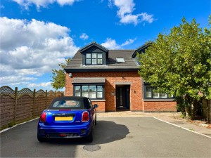 4 bedroom Detached for sale in St Helens