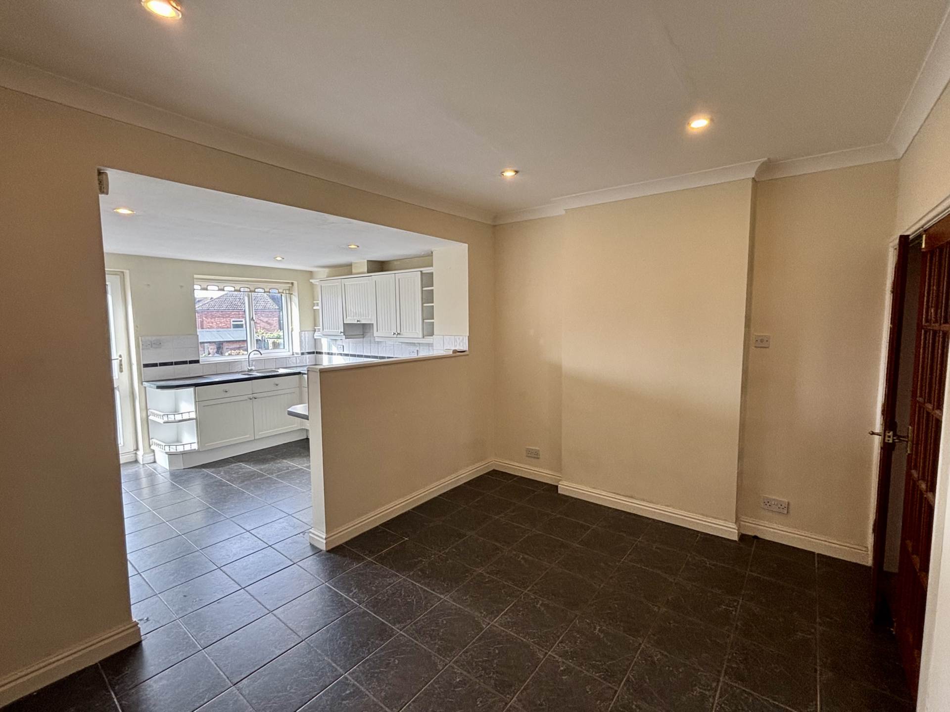 Additional Property Image 2 bedroom Terraced to rent in Wigan 6