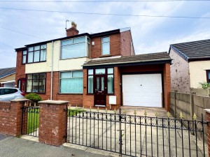 3 bedroom Semi Detached for sale in St Helens