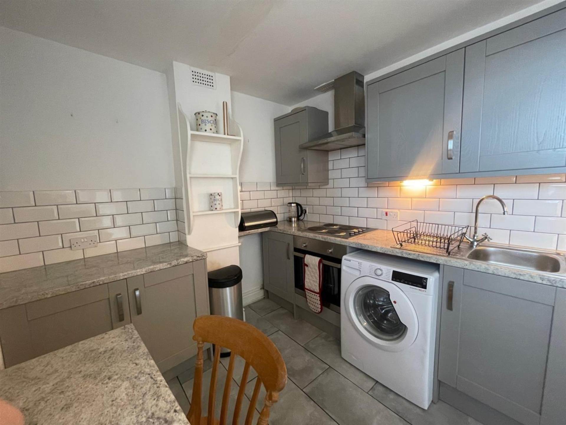 Additional Property Image 2 bedroom Maisonette for sale in Dartmouth 3