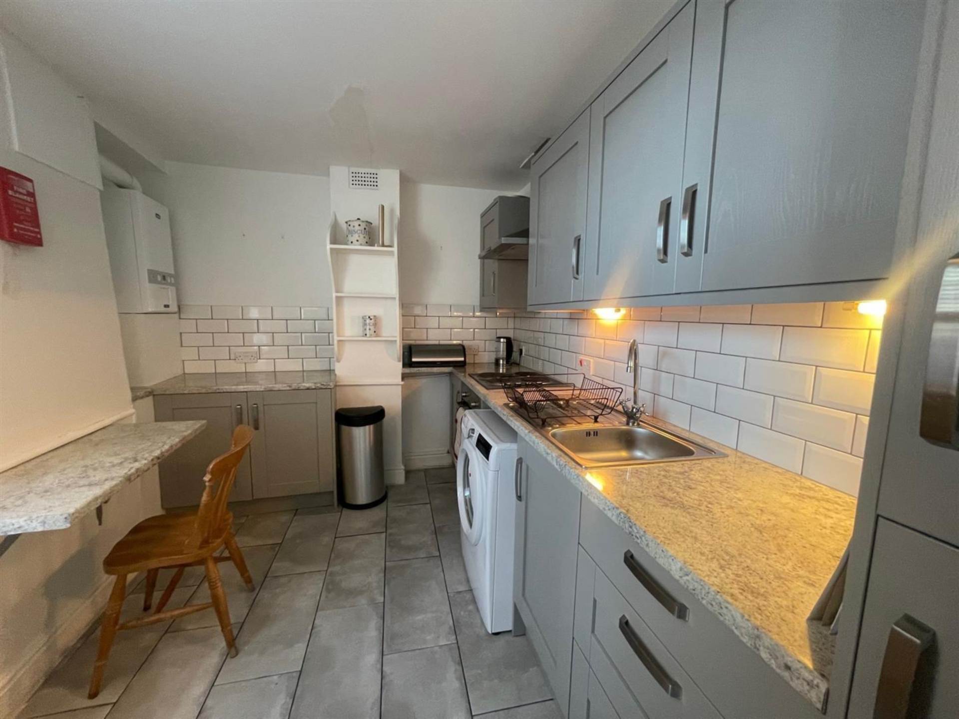 Additional Property Image 2 bedroom Maisonette for sale in Dartmouth 4