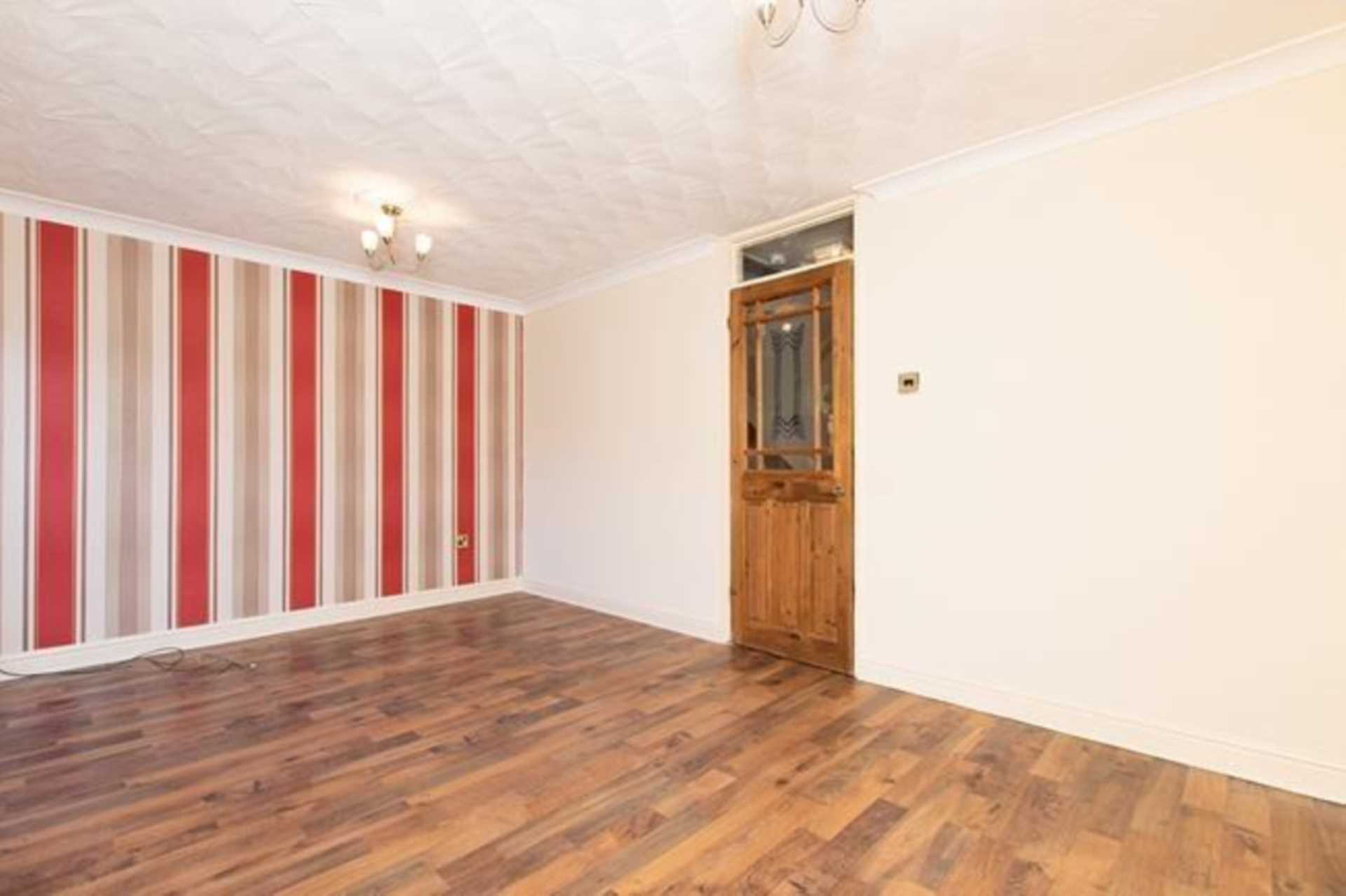 Additional Property Image 3 bedroom Town House to rent in Skelmersdale 4