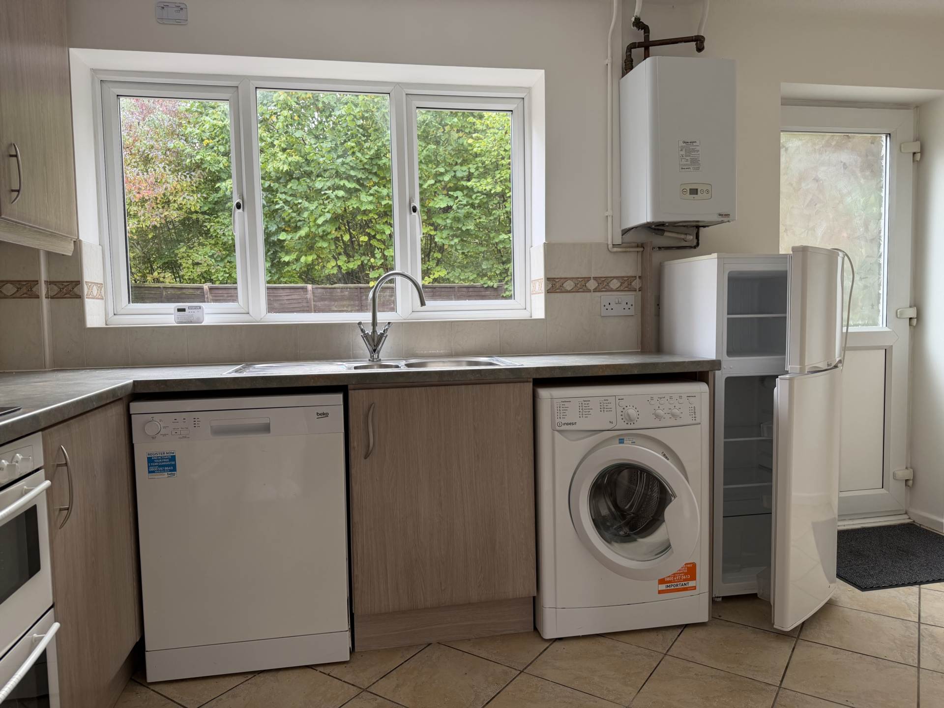 Additional Property Image 2 bedroom Town House to rent in Warrington 4