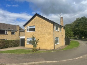4 bedroom House to rent in Lutterworth