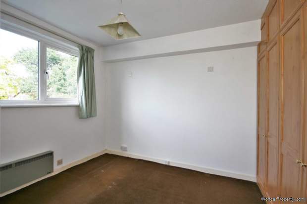 Additional Property Image 1 bedroom Flat for sale in Bromley 12