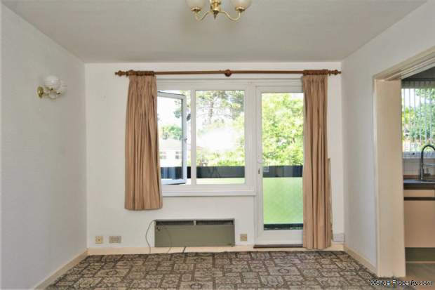 Additional Property Image 1 bedroom Flat for sale in Bromley 16