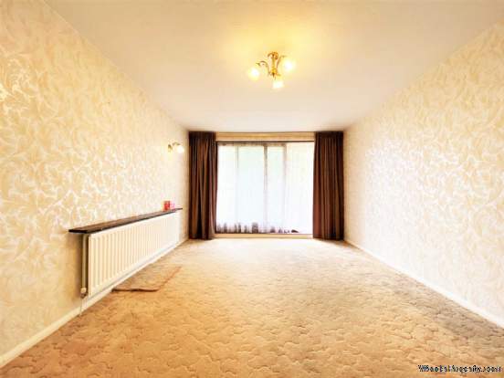 Additional Property Image 1 bedroom Flat for sale in Bromley 6