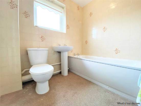 Additional Property Image 1 bedroom Flat for sale in Bromley 12