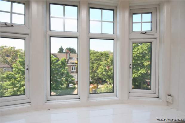 Additional Property Image 1 bedroom Flat for sale in Bromley 4