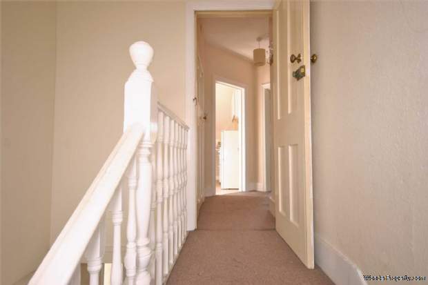 Additional Property Image 1 bedroom Flat for sale in Bromley 9