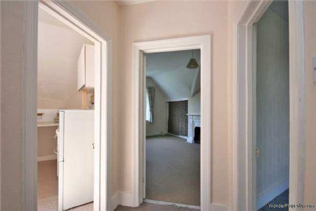 Additional Property Image 1 bedroom Flat for sale in Bromley 10