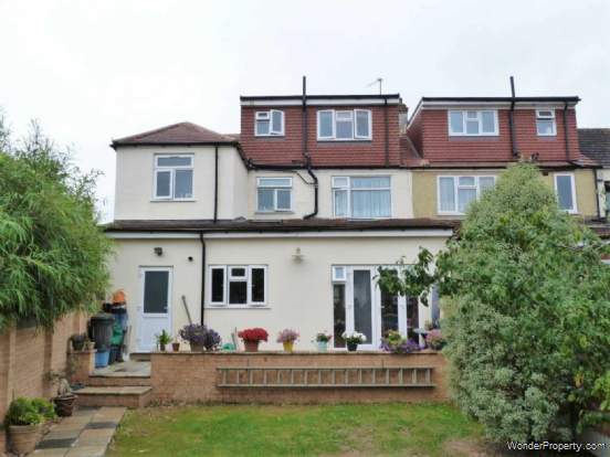 Additional Property Image 7 bedroom Semi Detached for sale in Ilford 9