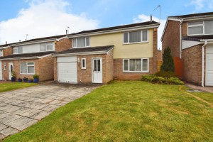 4 bedroom Detached to rent in Wirral
